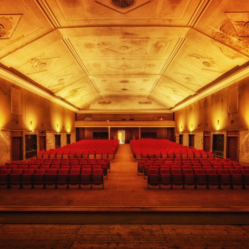 ANCIEN CINÉMA redressement judiciaire